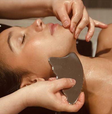 Toile & Bubble Boutique Inn & Spa