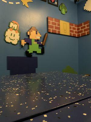 Evasive Escape Rooms