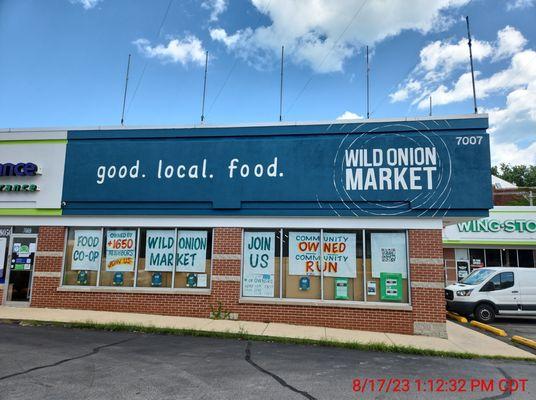 Wild Onion Market storefront.