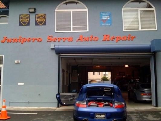 Junipero Serra Porsche & Mercedes-Benz