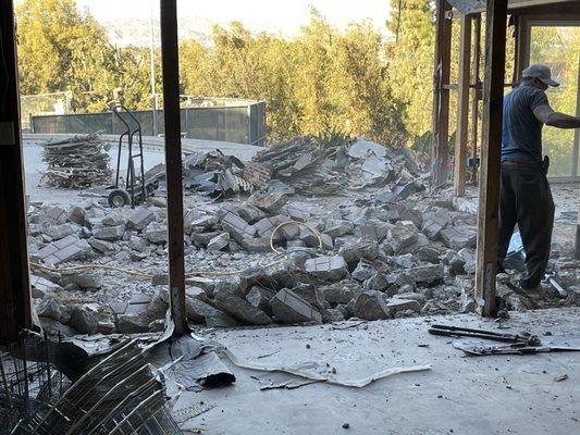 Robert Demolition and Handyman Services