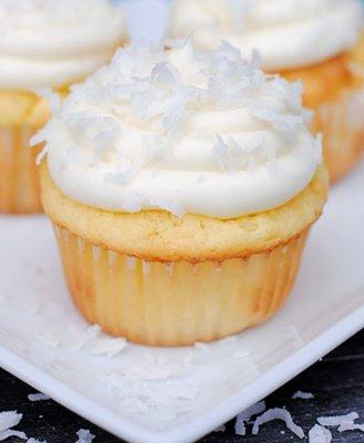 Classy Cakes & Cupcakes