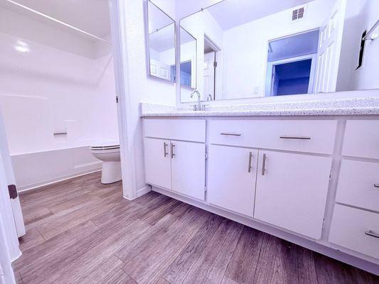 Brook Hollow Apartments