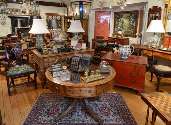 Susan Silver Antiques