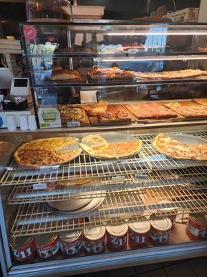 GiGi's NY Style Pizza