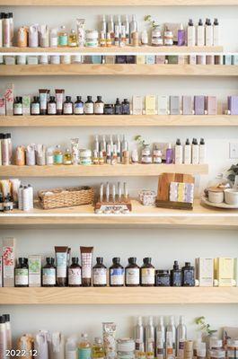 Radiate 60 Hair Collective