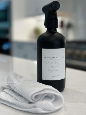 Lola's Exceptional Cleaning