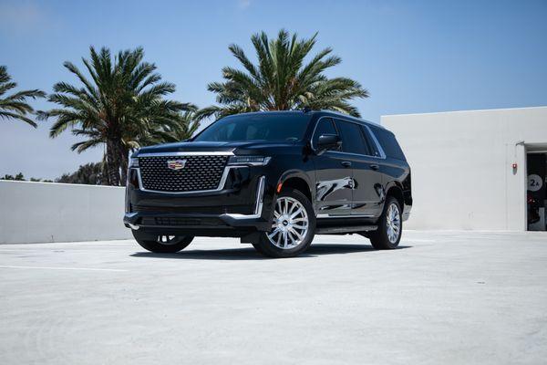 Cadillac Escalade - Black