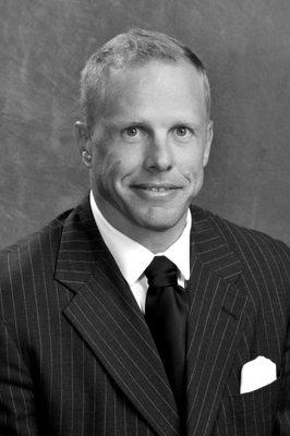 Edward Jones - Financial Advisor: Keven P. Courson