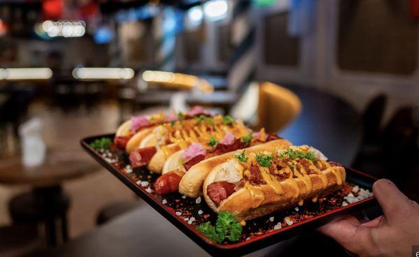 american food, sports bar