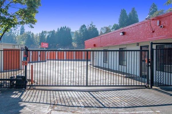 Public Storage