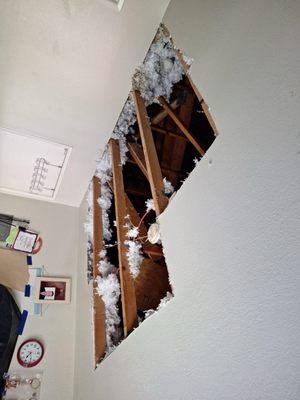 24/7 At Your Service