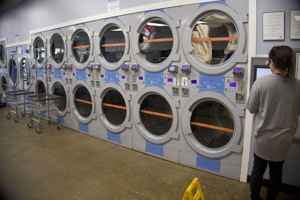 Express Eco Laundromat Academy Square