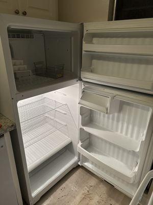 Maya's Custom Cleaning Services