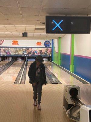 At 89 Patty throws a 12lb ball.