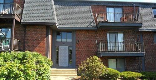 Stoney Brook Village Apt