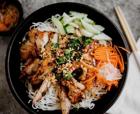 Mia's Vietnamese Cuisine FL