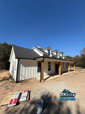 5" Black Seamless Gutters in Pittsburg Tx