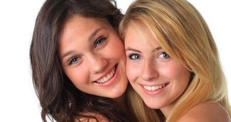 Celebrate your sweet 16 or Quinceanera with a ride around Milwaukee in a luxurious limo or party bus.