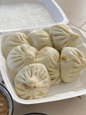 House special bao! (My dad ate 2 before I could snap a photo...)