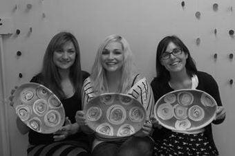 Diva Nights- Sip Laugh and Paint Pottery
http://the-artist-workshop.com/The_Artist_Workshop/Calendar-Schedule.html