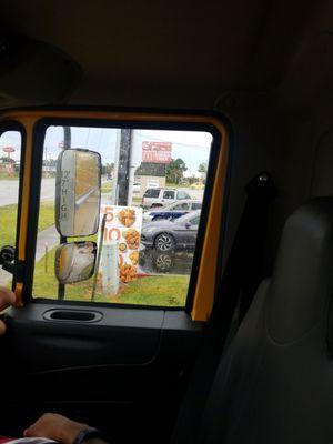 They have chicken too! #FollowMeToTampa #CrossCountryCheckinChallenge with @TheBlindianBarbie and @TheAkhilRao @Popeyes