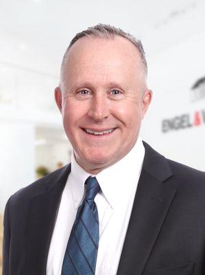 Jonathan Pearlstein, Designated Broker / License Partner, Engel & Völkers Snoqualmie Valley