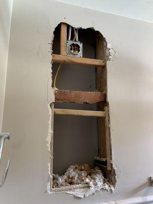 Live Wire Electric Inc