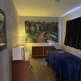 Elite Retreat Massage and Health Spa
