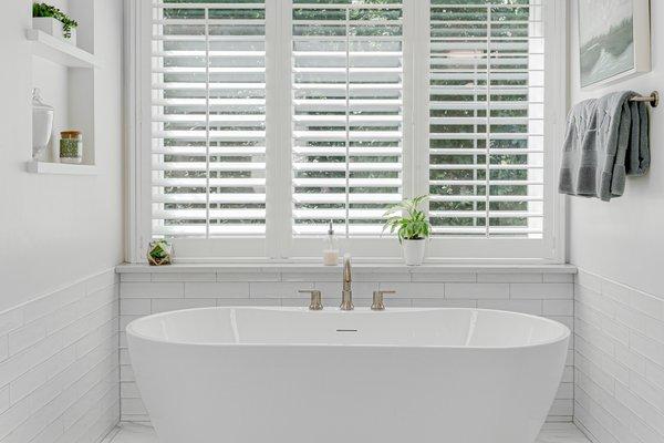 B Shutters and Blinds