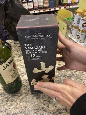 Duke's Cork-N'- Bottle Shop