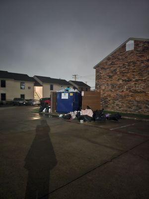 Haltom Oaks Apartments