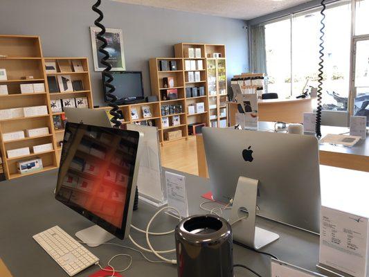 Computer Village - Apple Premier Partner Apple Authorized Service Provider