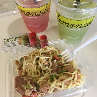 Complimentary lemonade and sample meal.