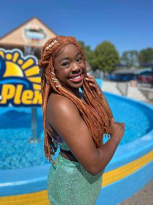 This Little Mermaid is ready to make a splash at your next event!