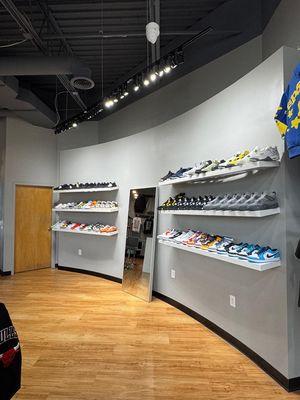 Icons Apparel & Kicks