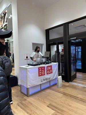 UNIQLO