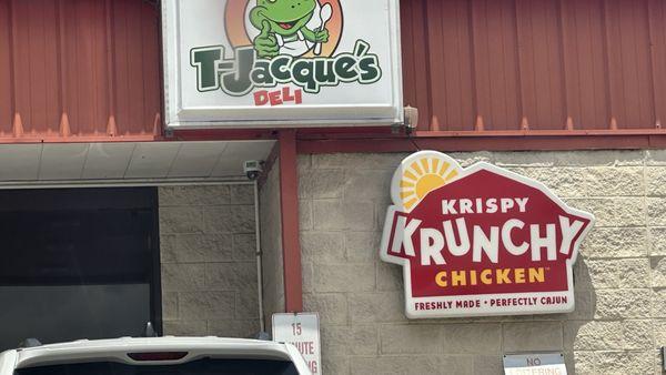 Get ya snak on @ Kermit Town