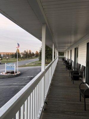 Long Lake Motor Inn