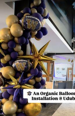 Balloons Bearing Elegance