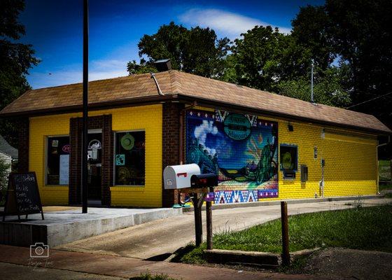 Yellow She Shack Mercantile