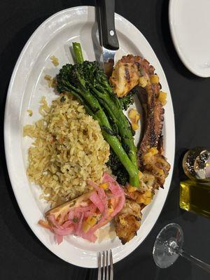 Pulpo y Camarones Sarandeados