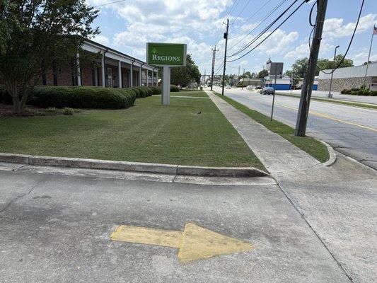 Johnny’s Landscaping And Car Transport Services