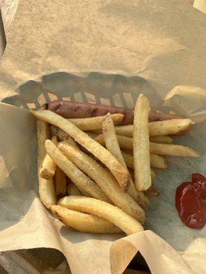 Hot dog kiddie meal (opted for no bun)