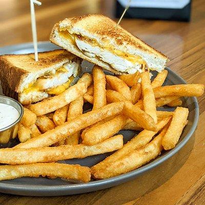 Backstage Lounge & Bistro