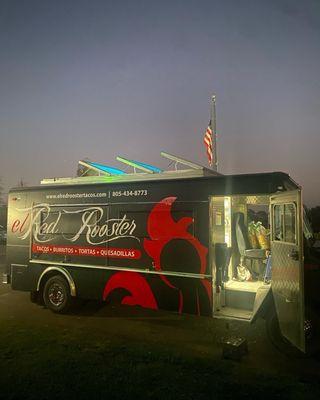 El Red Rooster Tacos