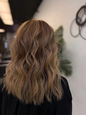 Helo's North West Hair Studio