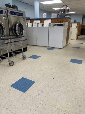Andrew Place Laundry and Dry Cleaning