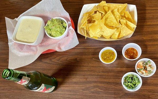 Los Compadres Mexican Taqueria