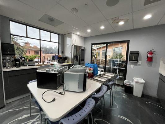 Khai’s Moving & Transport